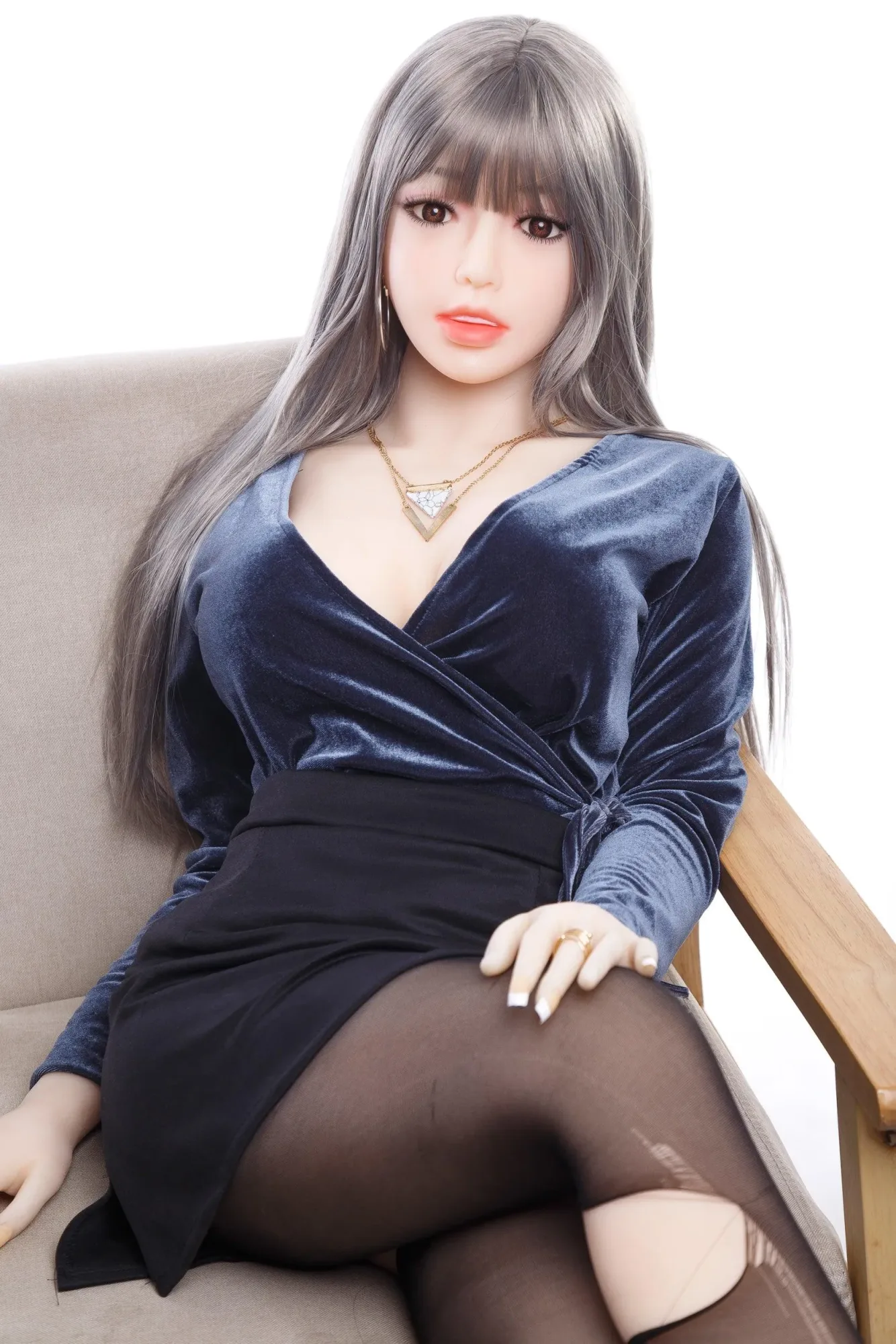AIBEI DOLL 158CM. (5'2") LIFELIKE SEX DOLL - CHARLOTTE view 3