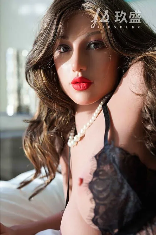 162CM (5' 4") LIFELIKE MATURE SEX DOLL view 5