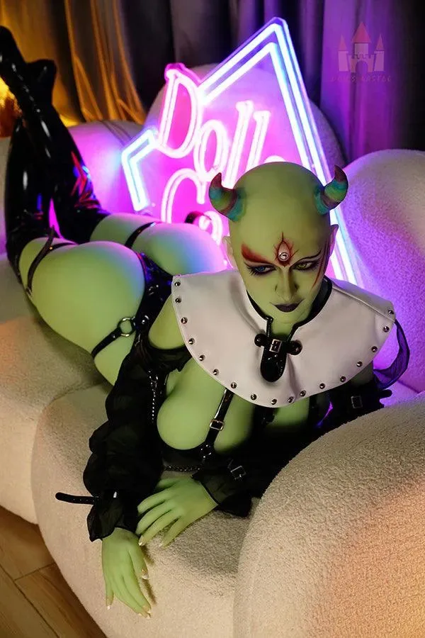 DOLLS CASTLE | 168CM HENTAI THREE-EYED HORNED SEX DOLL - SUZANAI view 5