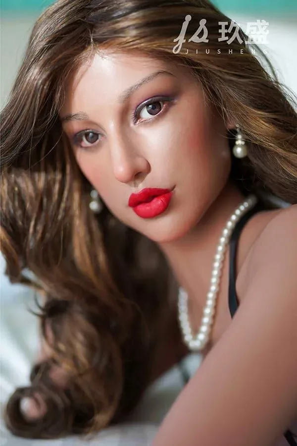 162CM (5' 4") LIFELIKE MATURE SEX DOLL view 3